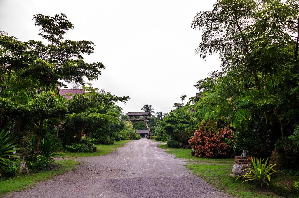 Daranee Resort Ranong Exterior photo